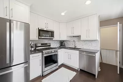 683 Sandy Lane, Des Plaines, IL 60016 - Photo 15