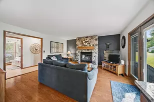 39W150 Adobe Ridge, Elgin, IL 60124 - Photo 19