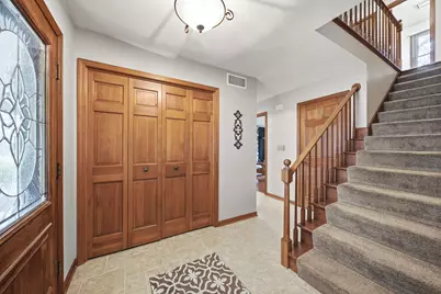 39W150 Adobe Ridge, Elgin, IL 60124 - Photo 13