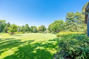 732 Jamestowne Rd, Sleepy Hollow, IL 60118 - Photo 19
