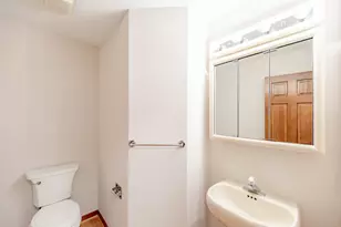 732 Jamestowne Rd, Sleepy Hollow, IL 60118 - Photo 9