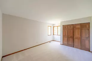 732 Jamestowne Rd, Sleepy Hollow, IL 60118 - Photo 11