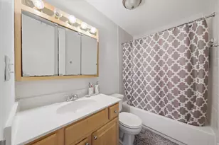 2605 S Indiana Ave, Chicago, IL 60616 - Photo 17