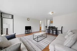 2605 S Indiana Ave, Chicago, IL 60616 - Photo 7