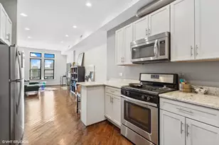 1156 W Grand Ave, Chicago, IL 60642 - Photo 5