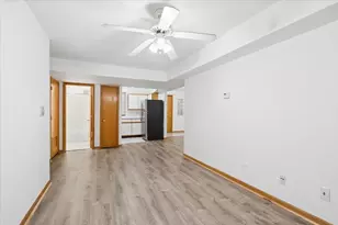 4453 N Dover St, Chicago, IL 60640 - Photo 3