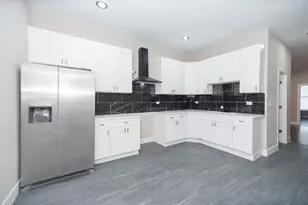 3902 W Fillmore St, Chicago, IL 60624 - Photo 5
