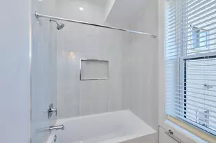 2868 W 21st Pl, Chicago, IL 60623 - Photo 11