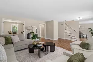 1342 Winchester Ct, Naperville, IL 60563 - Photo 3