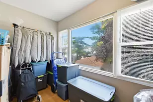 1654 N Austin Ave, Chicago, IL 60639 - Photo 11