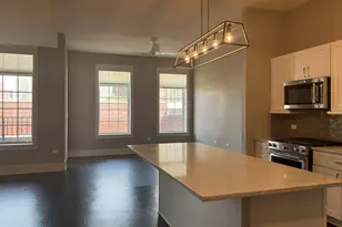 2050 N Clark St, Chicago, IL 60614 - Photo 3