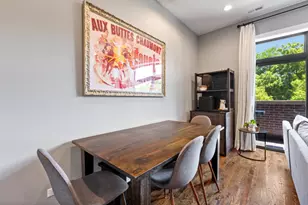 2712 W Montrose Ave, Chicago, IL 60618 - Photo 5