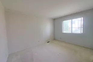 1232 Plum Tree Ct, Schaumburg, IL 60193 - Photo 7