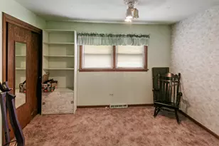 8901 Austin Ave, Oak Lawn, IL 60453 - Photo 13