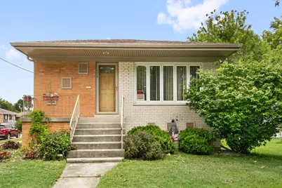8901 Austin Avenue, Oak Lawn, IL 60453 - Photo 1