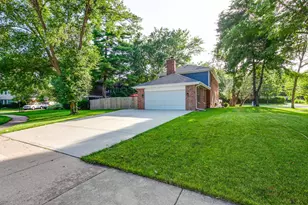 2759 Royal Dr, Northbrook, IL 60062 - Photo 45