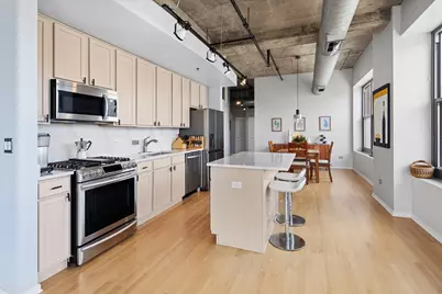 933 W Van Buren Street #801, Chicago, IL 60607 - Photo 7