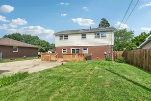 151 Muehl St, Lockport, IL 60441 - Photo 21