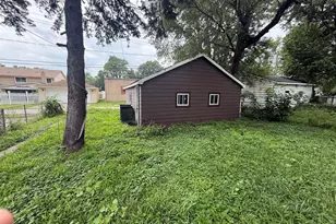 14746 Grant St, Dolton, IL 60419 - Photo 17