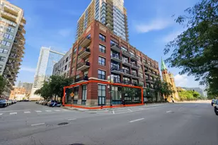 210 S Desplaines St, Chicago, IL 60661 - Photo 1