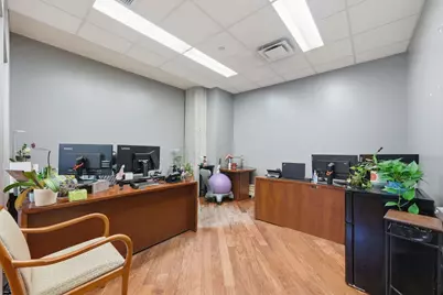 210 S Desplaines Street #SE, Chicago, IL 60661 - Photo 9