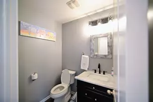 936 Wildwood Dr, Pingree Grove, IL 60140 - Photo 9