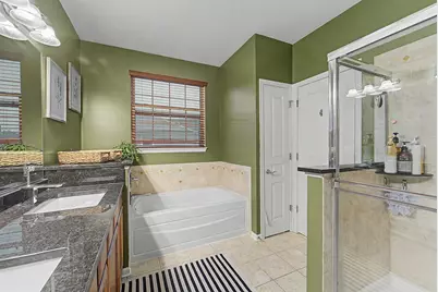 1379 Scarboro Road, Schaumburg, IL 60193 - Photo 17