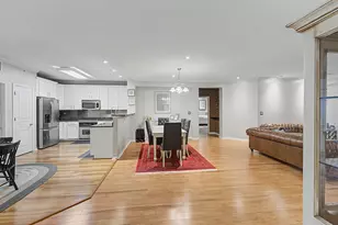 1379 Scarboro Rd, Schaumburg, IL 60193 - Photo 31