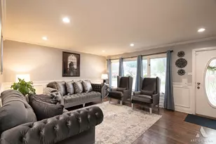 15330 Ingleside Ave, South Holland, IL 60473 - Photo 3