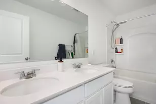 444 Radcliff Ln, South Elgin, IL 60177 - Photo 19