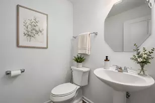 444 Radcliff Ln, South Elgin, IL 60177 - Photo 11