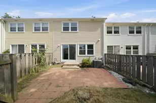 1809 Dumont Ln, Schaumburg, IL 60194 - Photo 19