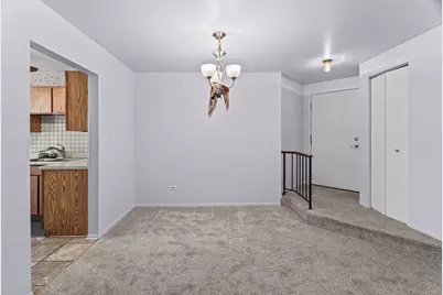 196 Grove Avenue #B, Des Plaines, IL 60016 - Photo 9