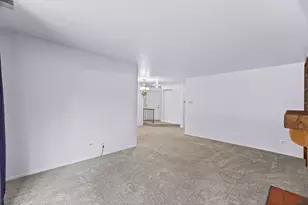 196 Grove Ave, Des Plaines, IL 60016 - Photo 7