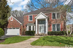 1121 Williamsburg Cir, Grayslake, IL 60030 - Photo 1
