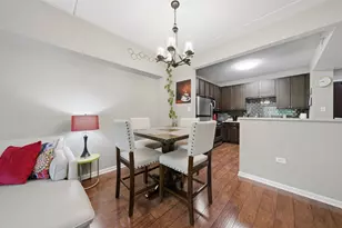 105 Lakeview Dr, Bloomingdale, IL 60108 - Photo 9
