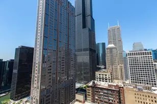 235 W Van Buren St, Chicago, IL 60607 - Photo 9