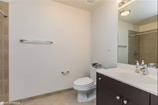 235 W Van Buren St, Chicago, IL 60607 - Photo 13