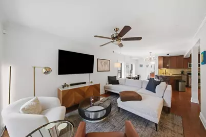 2013 W Crystal Street #1F, Chicago, IL 60622 - Photo 3