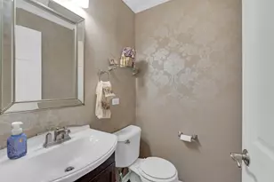 1011 N South Elgin Blvd, South Elgin, IL 60177 - Photo 7