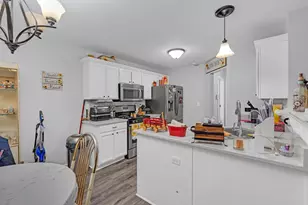 1011 N South Elgin Blvd, South Elgin, IL 60177 - Photo 17