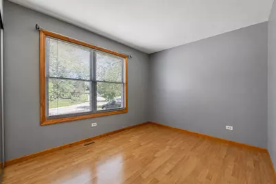 935 Revere Lane, Island Lake, IL 60042 - Photo 9