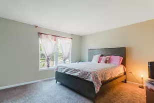829 Lindsey Ln, Bolingbrook, IL 60440 - Photo 27
