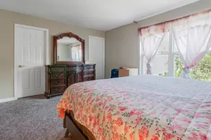 829 Lindsey Ln, Bolingbrook, IL 60440 - Photo 25
