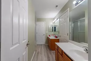 829 Lindsey Ln, Bolingbrook, IL 60440 - Photo 15