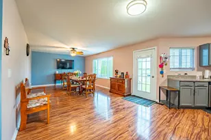 12 E Meadow Dr, Cortland, IL 60112 - Photo 13