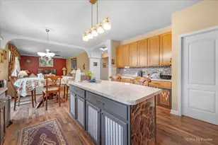 730 Charismatic Dr, Oswego, IL 60543 - Photo 13