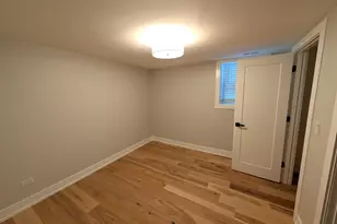 616 W Patterson Ave, Chicago, IL 60613 - Photo 9