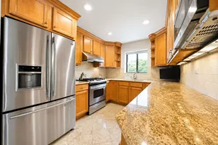 5306 N Cumberland Ave, Chicago, IL 60656 - Photo 13