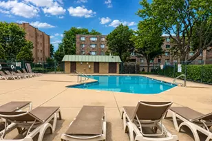 5306 N Cumberland Ave, Chicago, IL 60656 - Photo 41